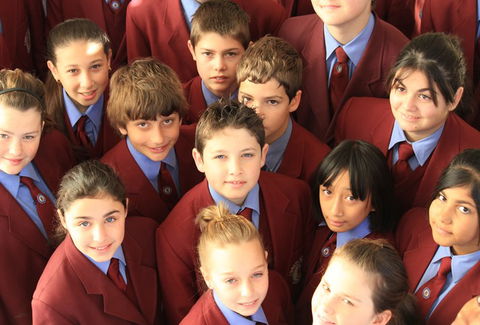 Lumen Christi College - Melbourne Private Schools 3