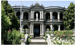 Loreto Mandeville Hall Toorak - Melbourne Private Schools 1
