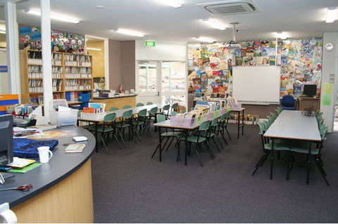 Holy Saviour Primary School - Melbourne Private Schools 2