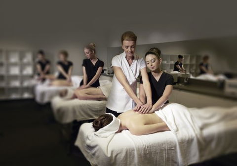 The French Beauty Academy - Melbourne Private Schools 1