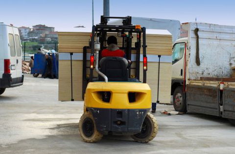 Absolute Forklift Training - Melbourne Private Schools 3